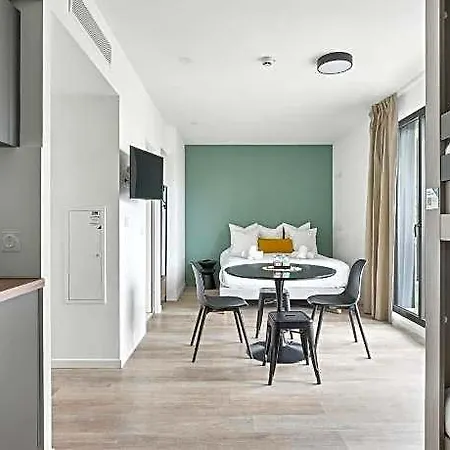 Hotel - Paris Ouest - Colombes *