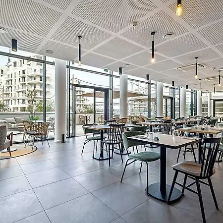 Hotel - Paris Ouest - Colombes Le Havre