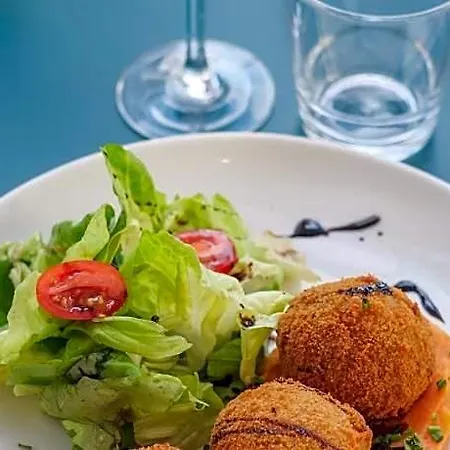 Hotel - Paris Ouest - Colombes Le Havre