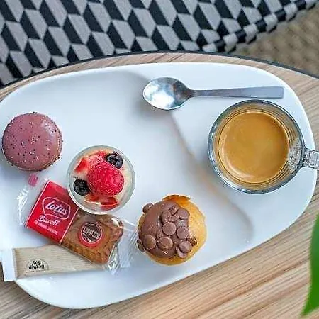 Hotel - Paris Ouest - Colombes *